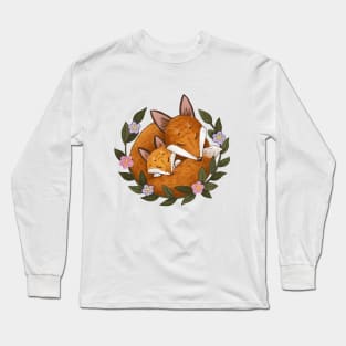 Mother fox and baby fox Long Sleeve T-Shirt